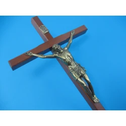 Krzyż drewniany na ścianę brąz rustykalny.Duży 45 cm Wersja LUX